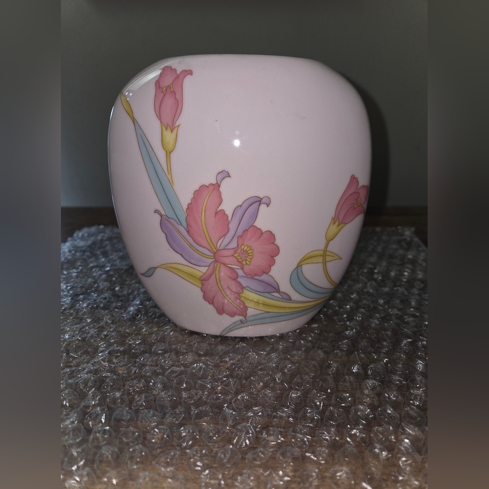 Vintage Japan Flat Oval Pastel Floral Vase